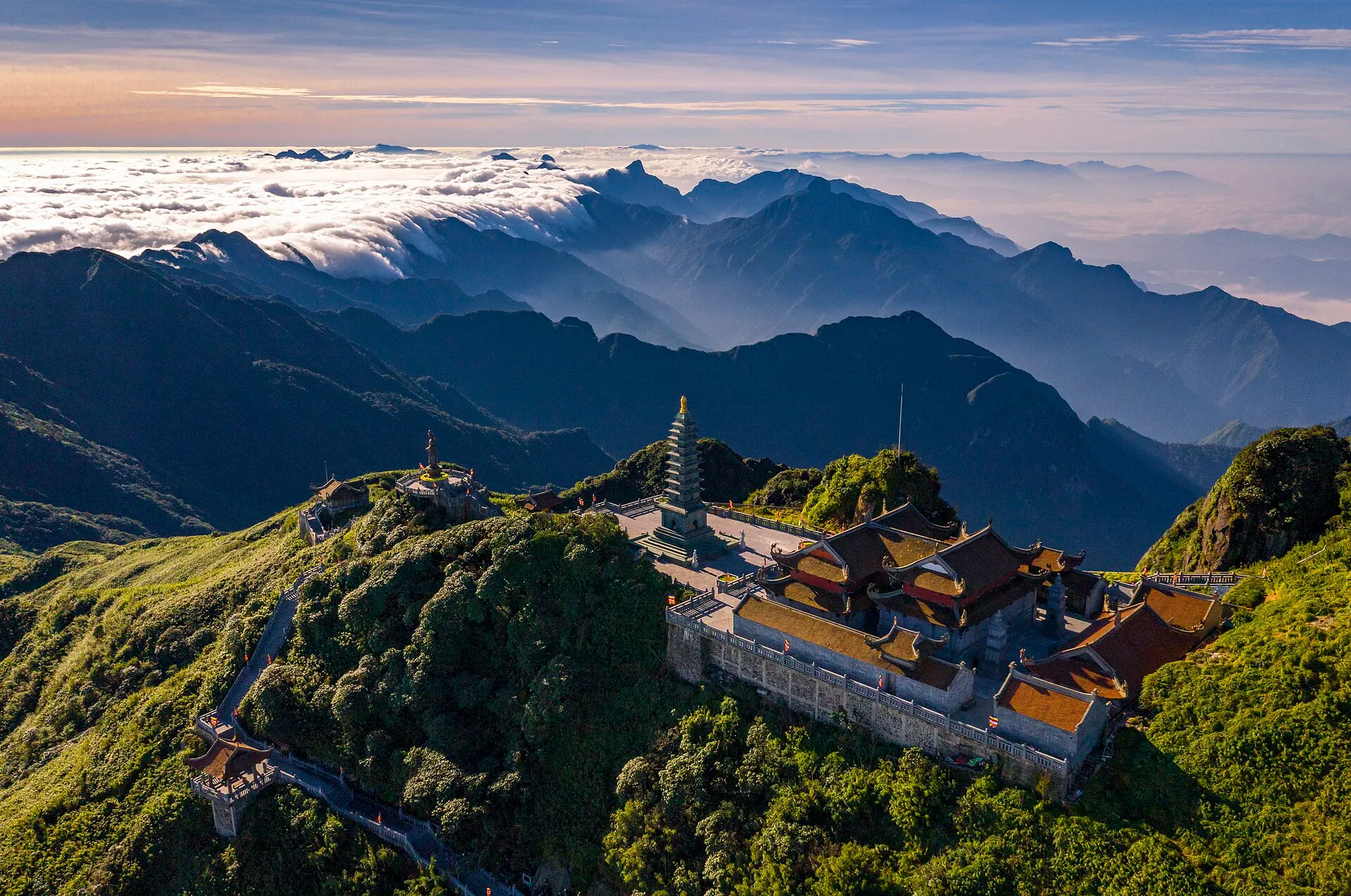 Cảnh núi Sa Pa